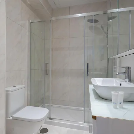 Апартаменты Carolina Roomy & Modern *