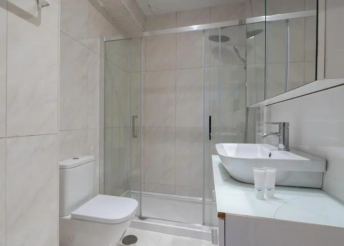 דירה Carolina Roomy & Modern *